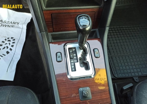 Mercedes-Benz Klasa C cena 7500 przebieg: 208000, rok produkcji 1997 z Kłecko małe 92